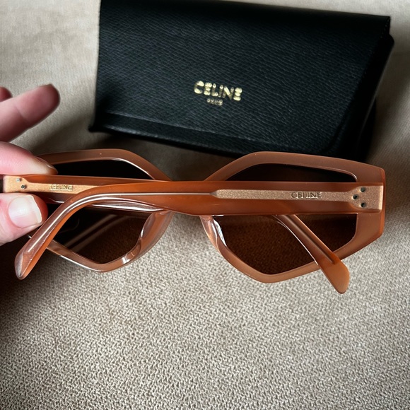 CELINE Bold 3 Dots Geometric
Sunglasses - Picture 2 of 5